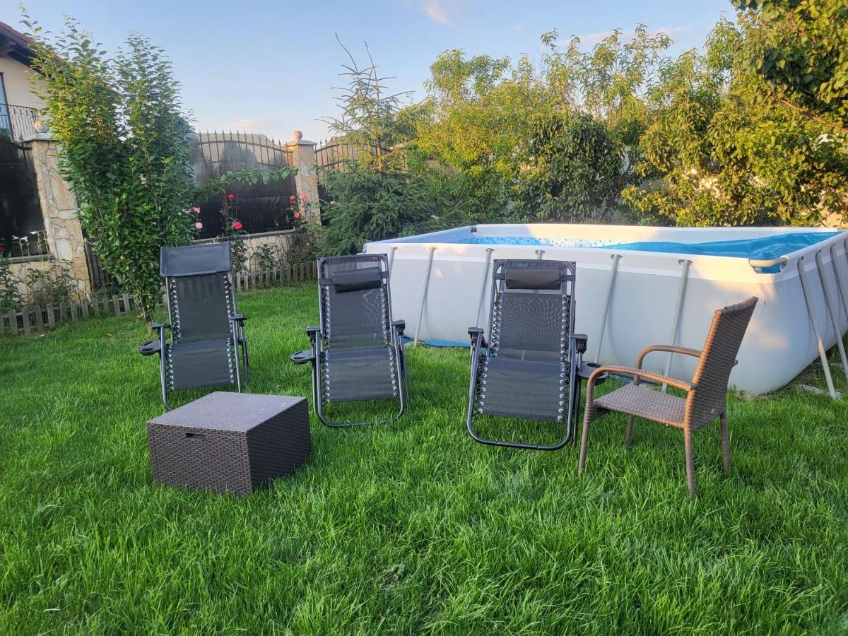 Vila Ana Cu Terasa Gratar Si Jacuzzi Villa Satu Mare Exterior photo